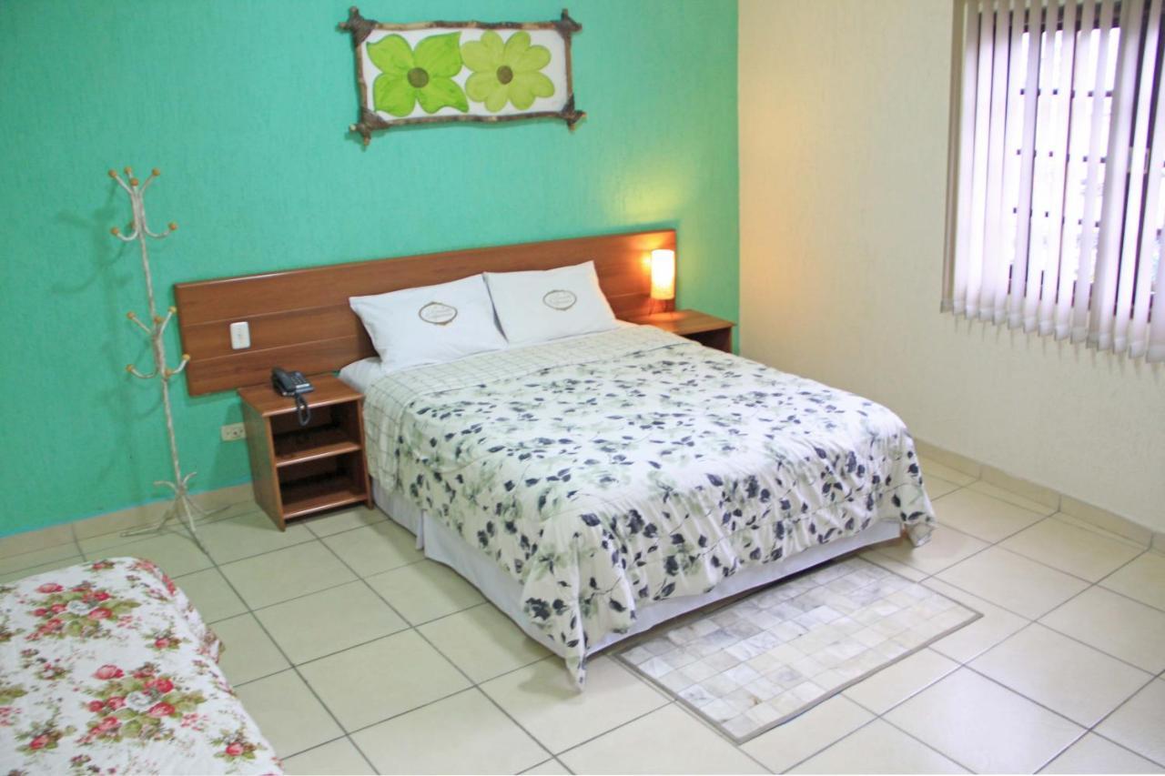 Hotel Valparaíso - Metrô Paraíso E 800m Da Av Paulista